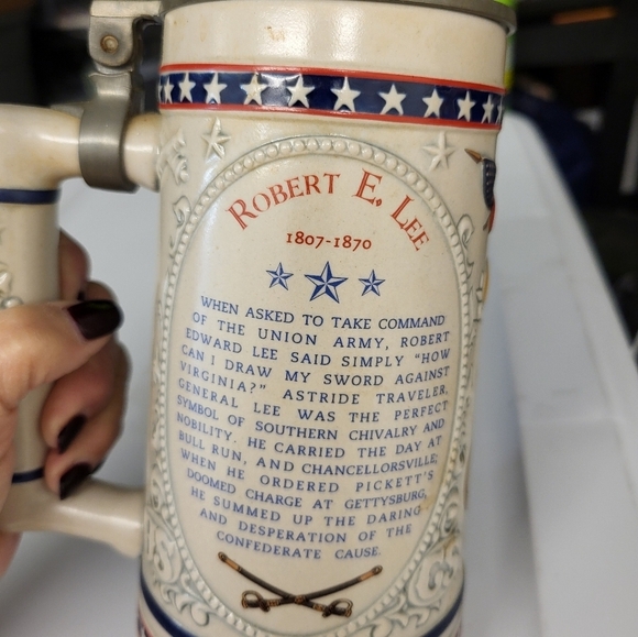 Patriotic Ceramic Beer Stein with Pewter Lid Robert E. Lee Limited Edition D0698 - Picture 15 of 15